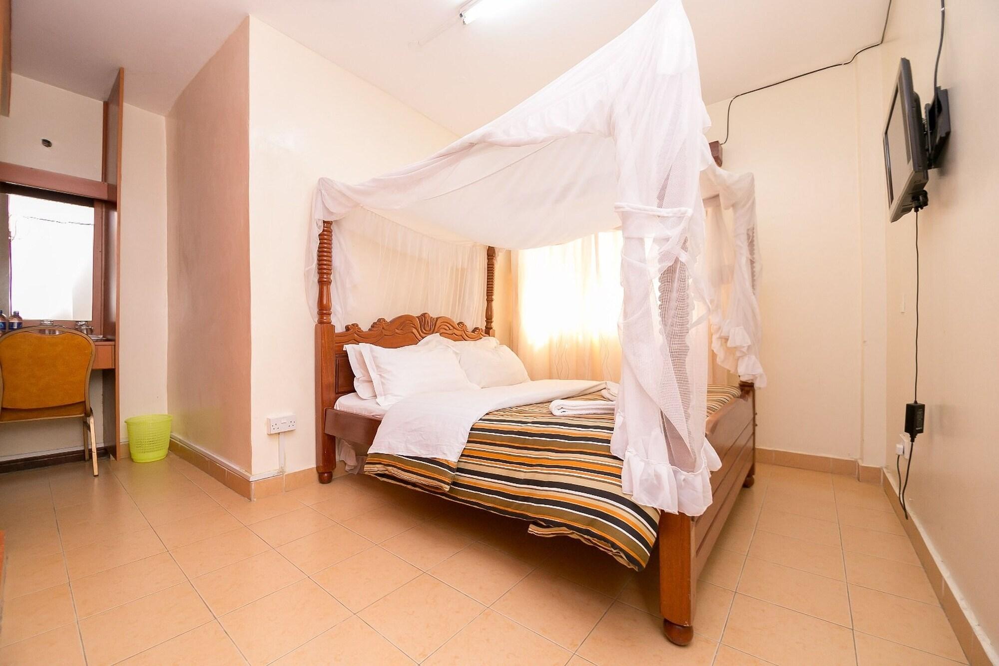 Upperhill Blueberry Hotel Nairobi Esterno foto